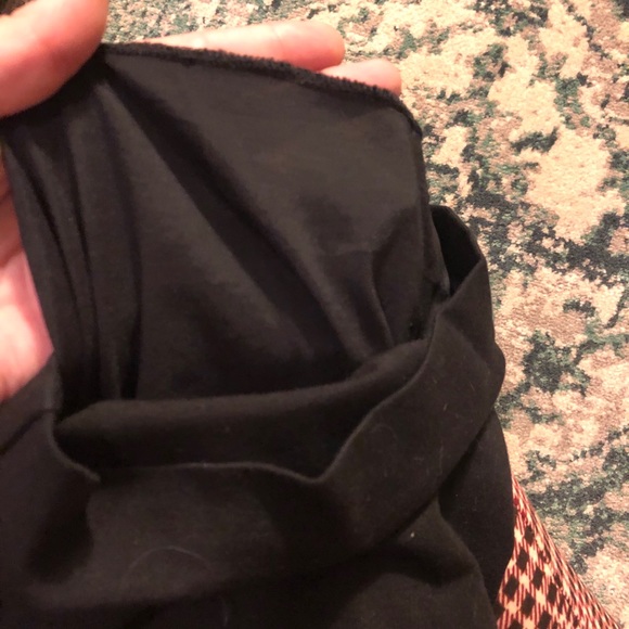 Mid thigh skirt - Picture 5 of 5